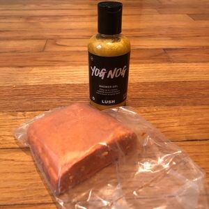 Lush Yog Nog Shower Gel & Golden Pear Soap